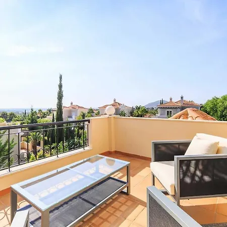 فيلة Vale Formoso Sleeps 8 Pool Air Con Wifi *